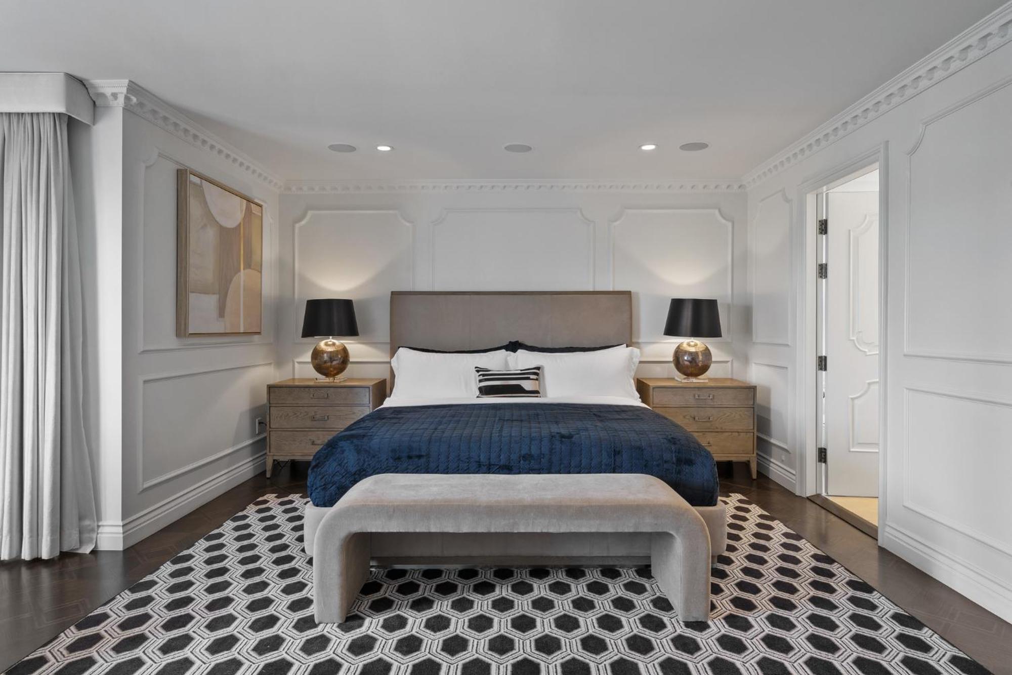 Villa Olympia Luxe Estate