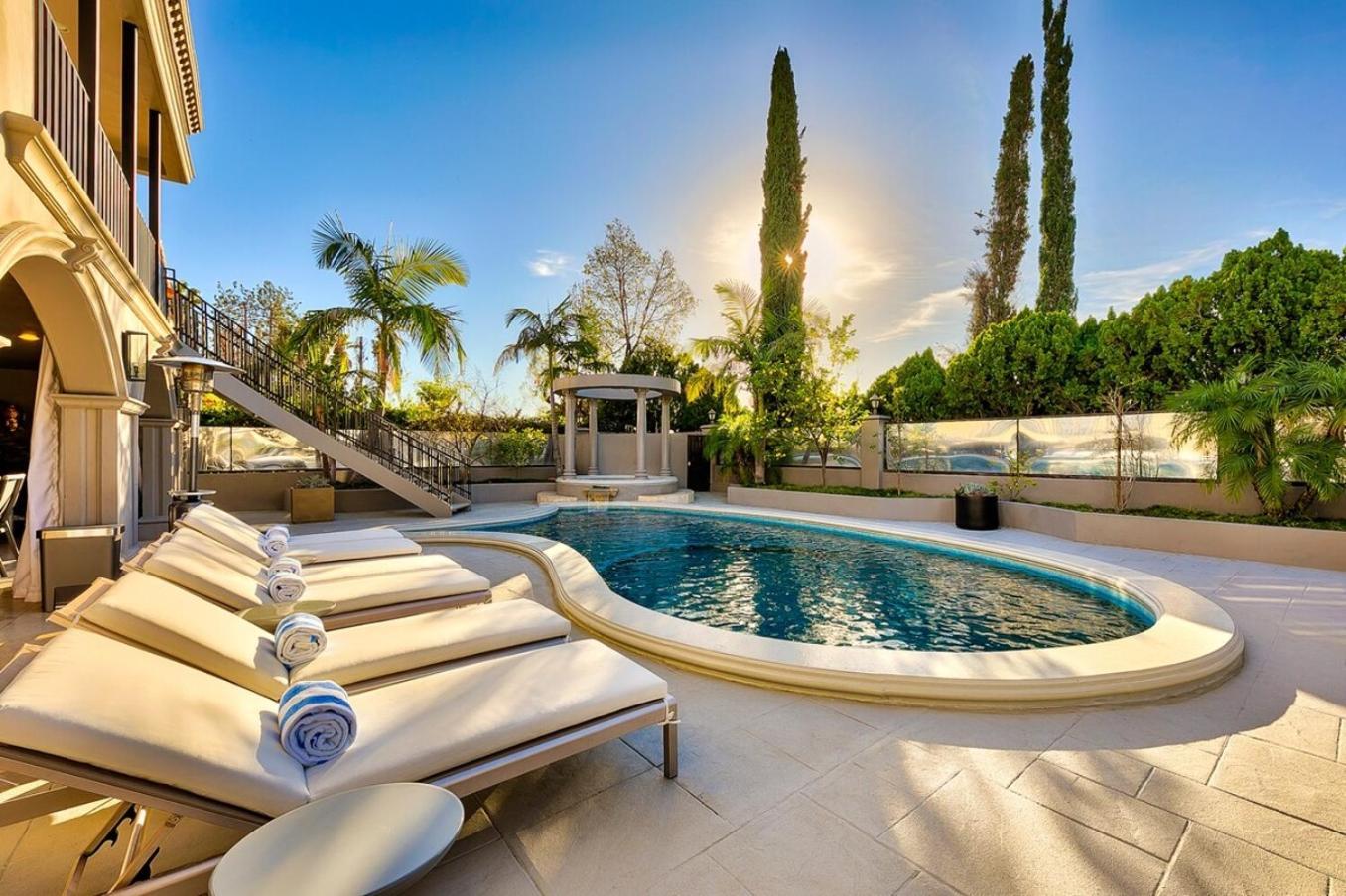 Villa Olympia Luxe Estate Los Angeles
